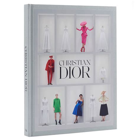 christian dior official page.